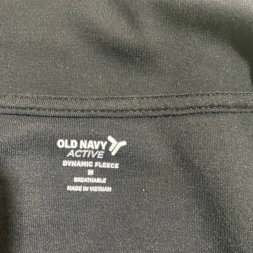 Pair of Old Navy Half Zips - Picture 4 of 8